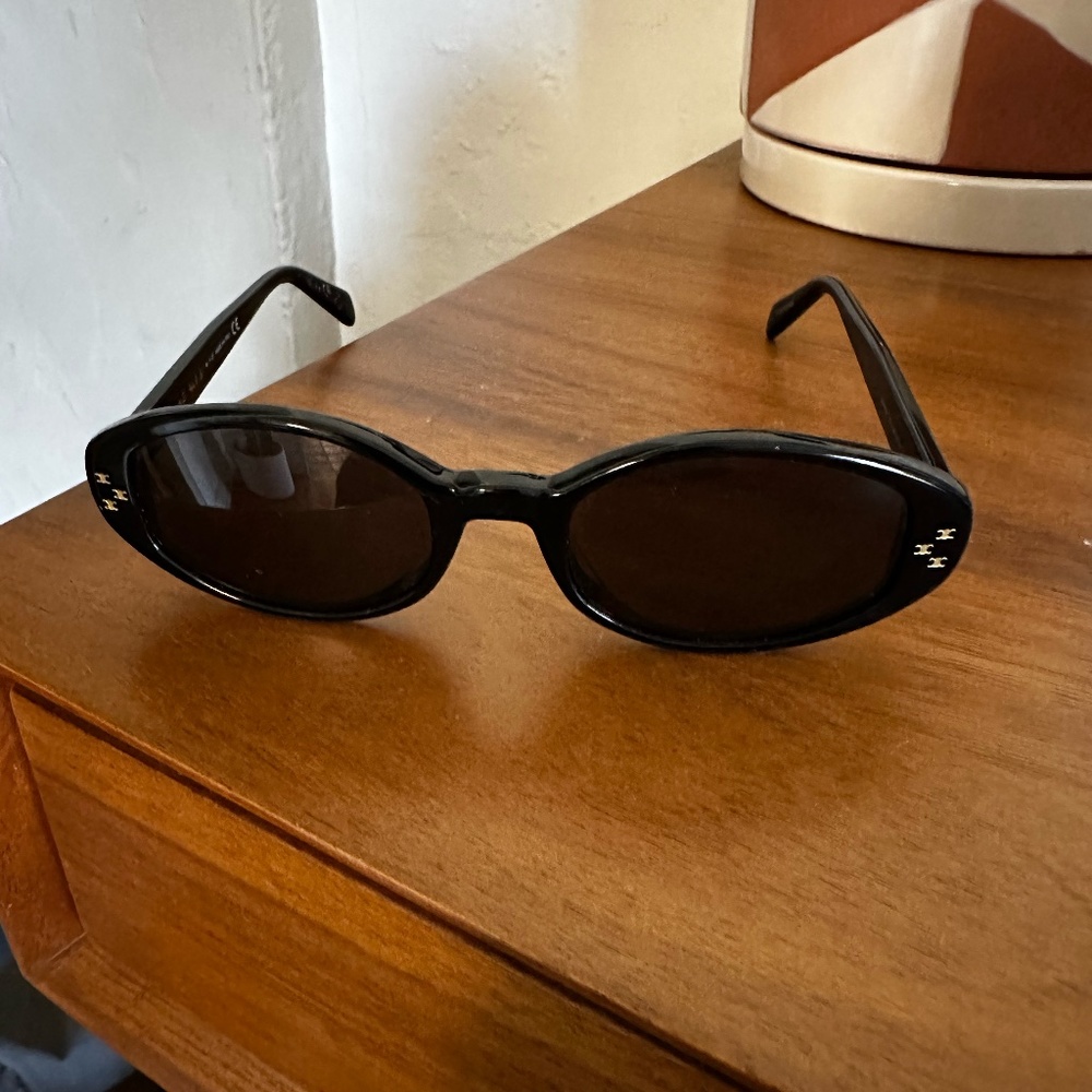 Celine Oval sunglasses (in black)